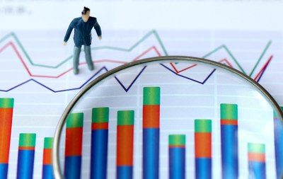 联丰配资实战指南：资金效率与风控平衡之道